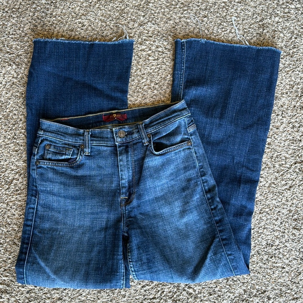 7 For All Mankind Women’s Size 27 Ginger Flare Jeans Distressed‎ Bottoms